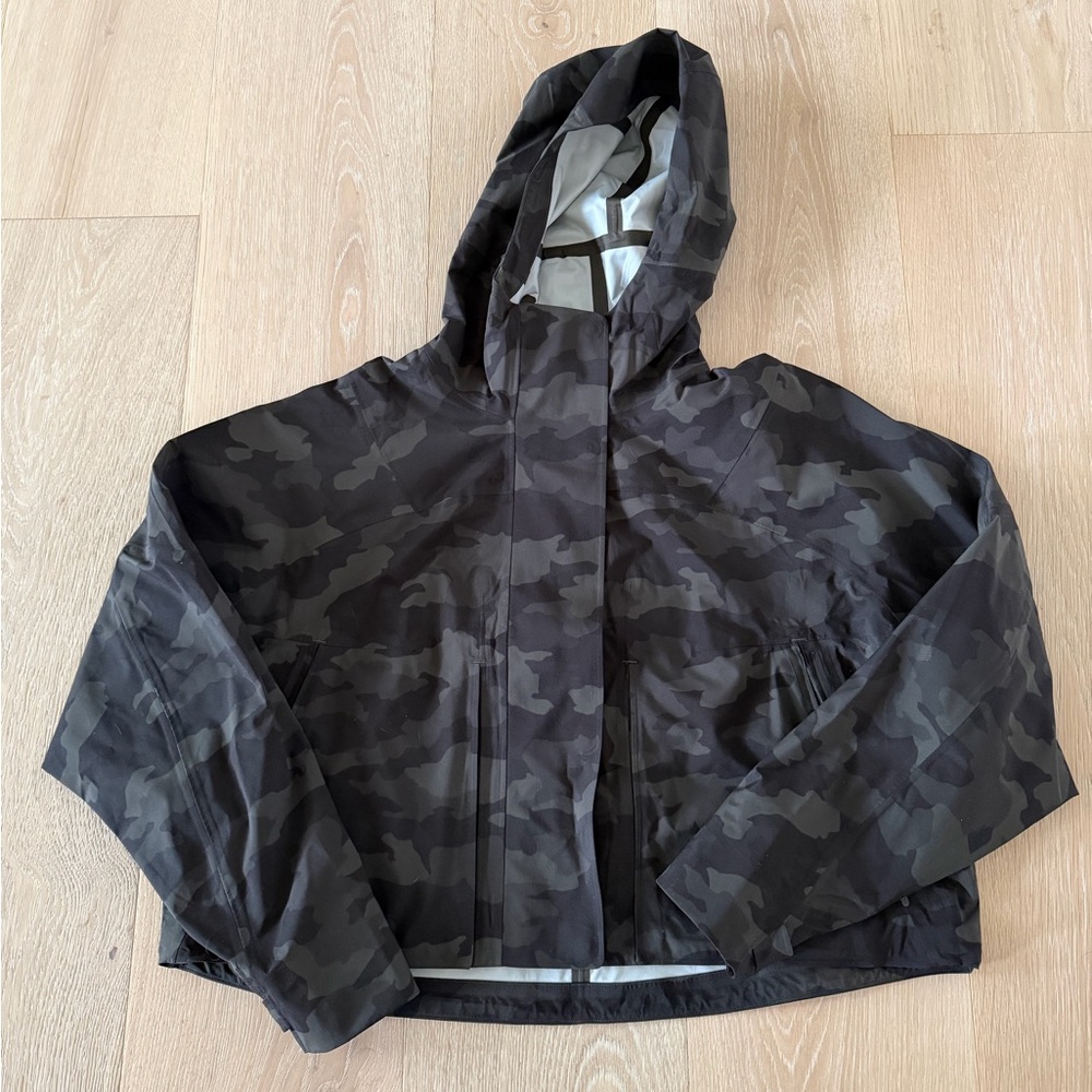lululemon rain chaser jacket